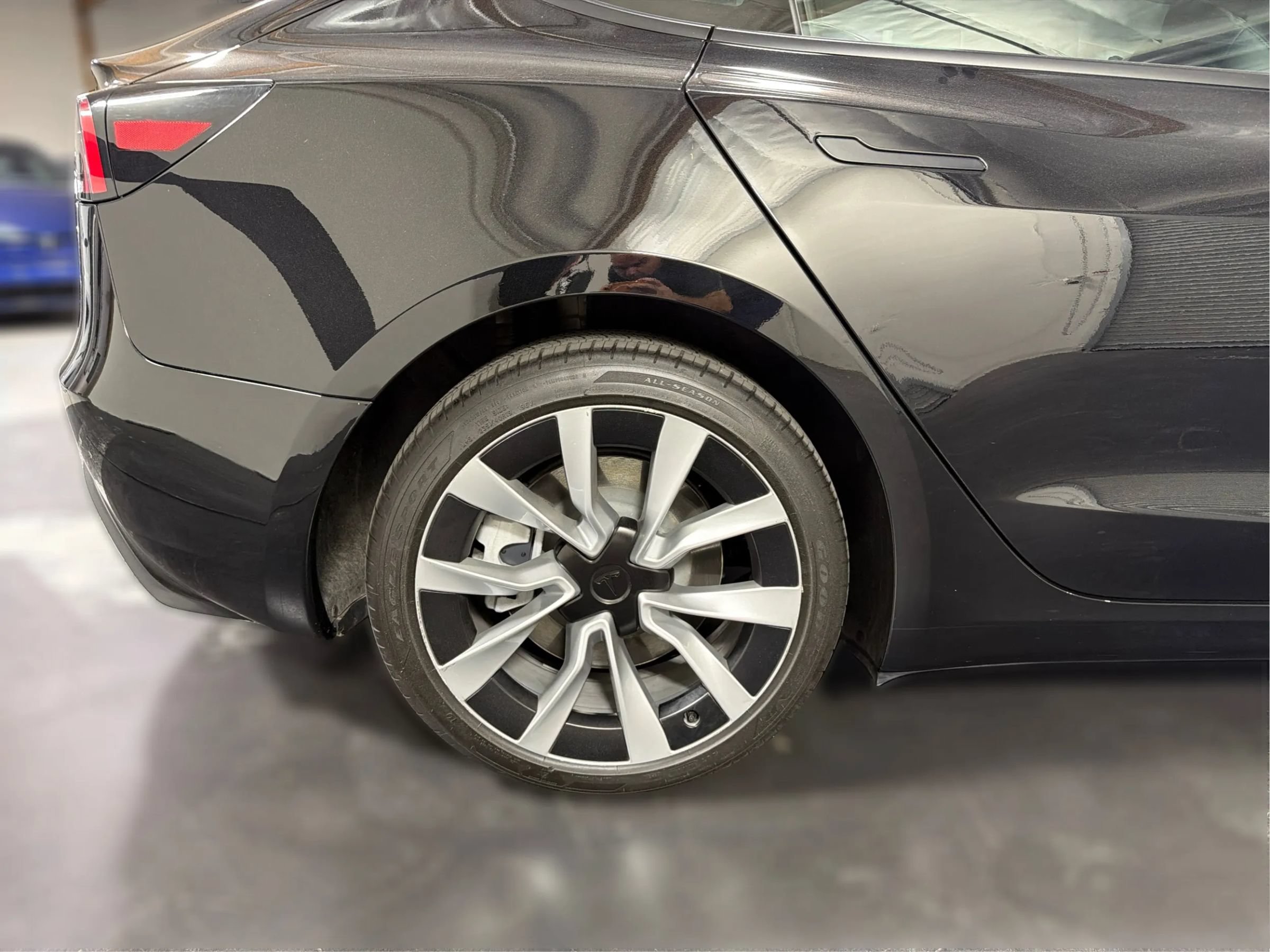 Used 2025 Tesla Model 3 Long Range AWD/4WD image 18