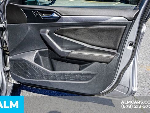 Used 2024 Volkswagen Jetta SE image 51