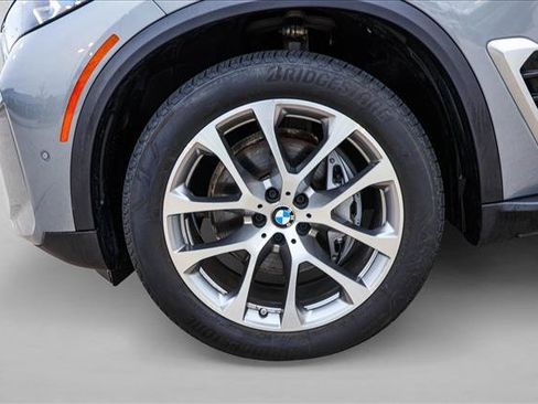 Used 2026 BMW X5 xDrive40i AWD/4WD image 9