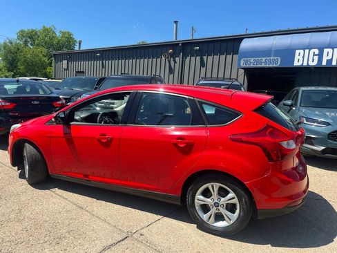 Used 2014 Ford Focus SE FWD image 5