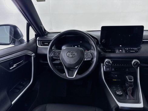 Used 2023 Toyota RAV4 XSE AWD/4WD image 23