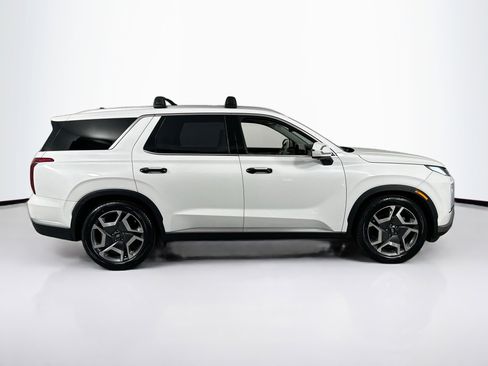 Used 2023 Hyundai Palisade Limited image 4
