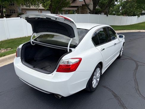 Used 2013 Honda Accord Touring image 24