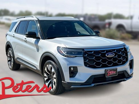 Used 2025 Ford Explorer Platinum w/ LUX Leather Package AWD/4WD image 1