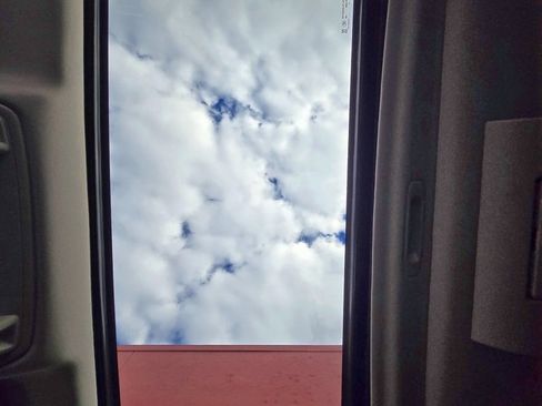 Used 2019 Cadillac Escalade Luxury image 26