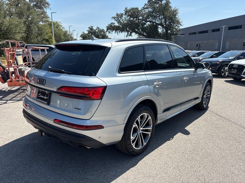 New 2026 Audi Q7 2.0T Premium AWD/4WD image 6