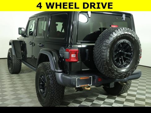 Used 2024 Jeep Wrangler Unlimited Rubicon 392 image 9