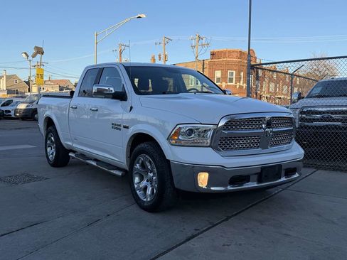 Used 2018 RAM 1500 Laramie w/ Convenience Group image 3