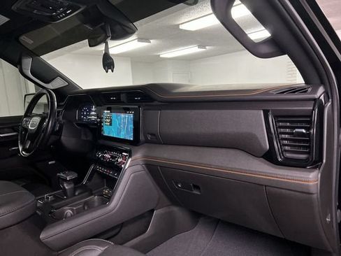 Certified 2023 GMC Sierra 1500 AT4 AWD/4WD image 29