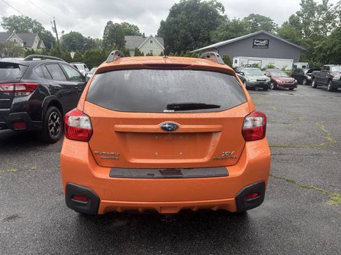 Used 2013 Subaru Crosstrek 2.0i Premium AWD/4WD image 4