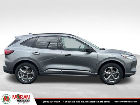 Used 2024 Ford Escape ST-Line w/ Tech Pack #1 AWD/4WD image 6