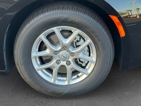 New 2026 Chrysler Voyager LX image 9