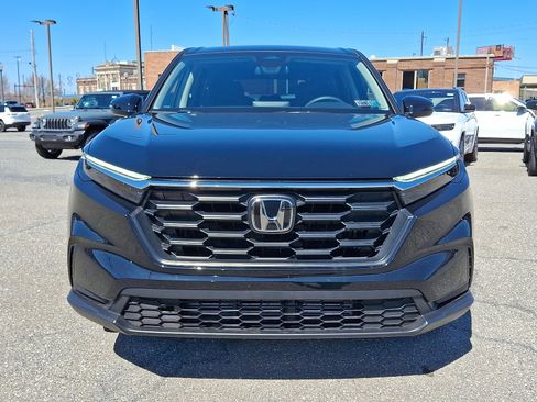 Used 2025 Honda CR-V LX image 2