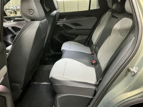 New 2026 Volkswagen Tiguan SE R-Line image 14