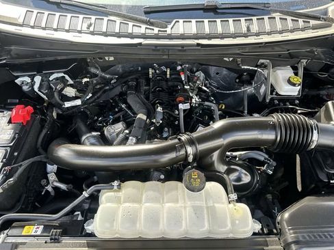 Used 2025 Ford Expedition Max Platinum AWD/4WD image 20