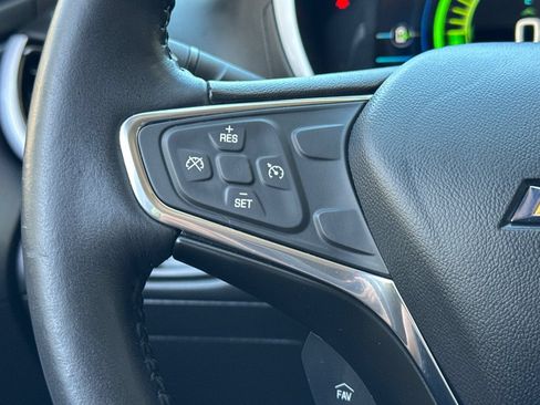 Used 2017 Chevrolet Volt LT FWD image 34