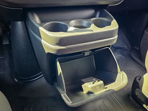 Used 2024 Chevrolet Express 2500 w/ Driver Convenience Package image 21