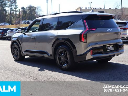 Used 2024 Kia EV9 GT-Line image 9