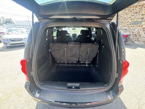Used 2014 Dodge Grand Caravan SE FWD image 33
