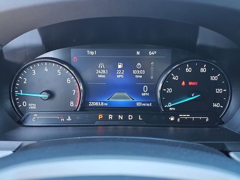 Used 2022 Ford Explorer XLT w/ Equipment Group 202A image 21