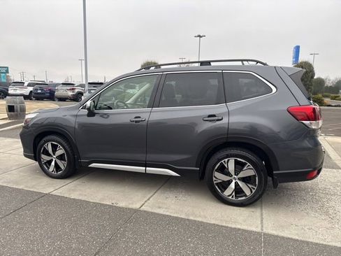 Used 2020 Subaru Forester Touring image 11