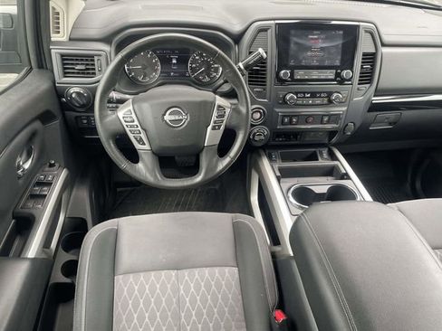 Used 2024 Nissan Titan SV w/ SV Convenience Package AWD/4WD image 15