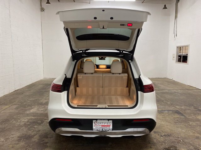 Used 2024 Mercedes-Benz EQS 450+ SUV image 9