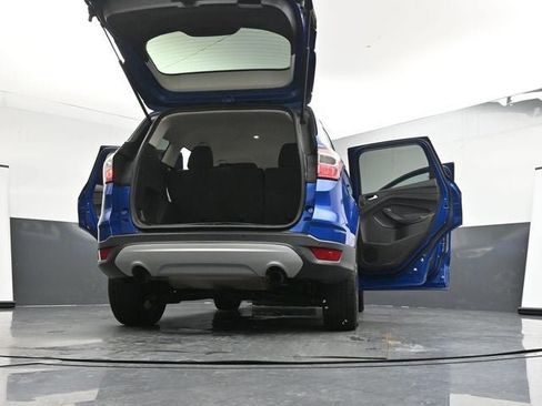 Used 2017 Ford Escape SE w/ Equipment Group 201A image 39