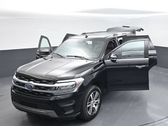 Used 2023 Ford Expedition Limited AWD/4WD image 59