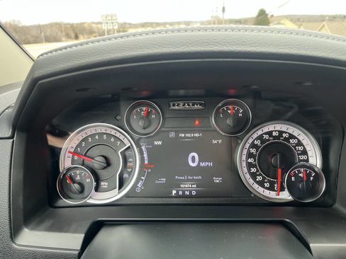 Used 2018 RAM 1500 Laramie w/ Convenience Group image 14