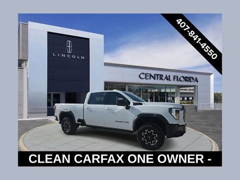 Used 2025 GMC Sierra 2500 AT4X image 1