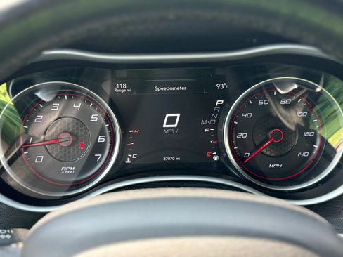 Used 2018 Dodge Charger GT AWD/4WD image 27