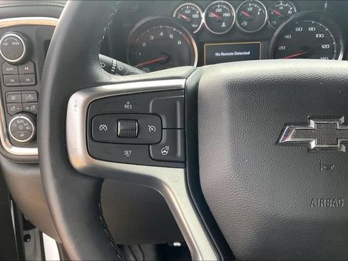 Used 2022 Chevrolet Silverado 1500 LT Trail Boss w/ Safety Package AWD/4WD image 12