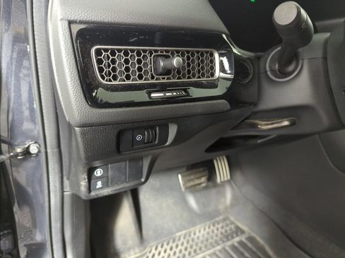 Certified 2024 Honda Civic Sport image 27