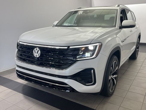 New 2026 Volkswagen Atlas SEL Premium R-Line AWD/4WD image 3