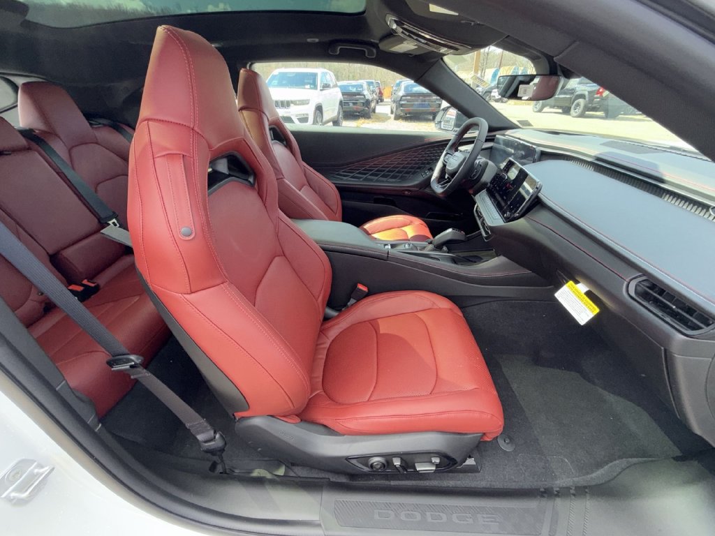 Used 2026 Dodge Charger Scat Pack AWD/4WD image 23