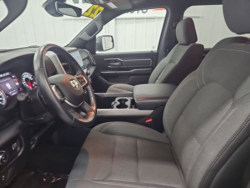 Used 2022 RAM 1500 Big Horn AWD/4WD image 9