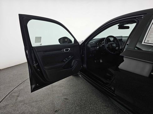 Used 2025 Honda Civic Sport image 19