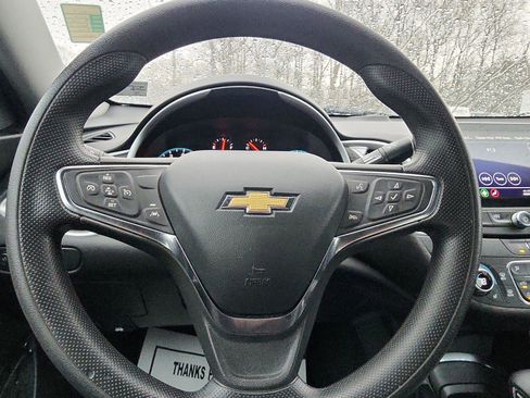 Used 2023 Chevrolet Malibu LT image 15