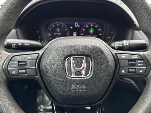 Used 2023 Honda Accord LX image 11