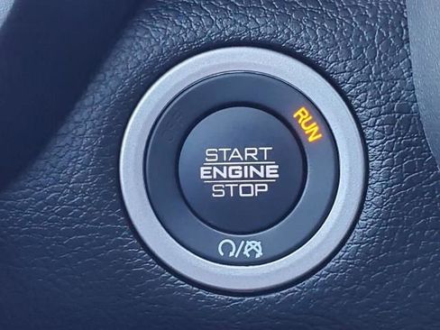 Used 2025 RAM 3500 Big Horn image 25