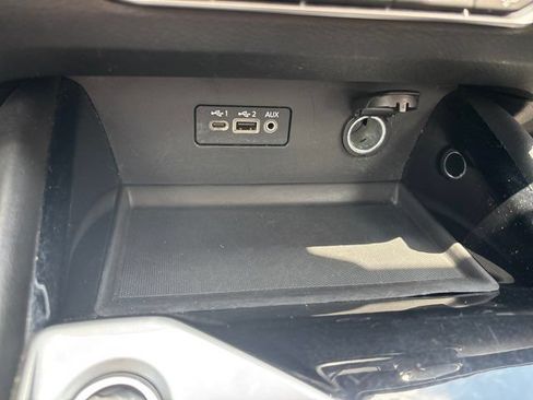 Used 2024 Nissan Altima 2.5 SR FWD image 29
