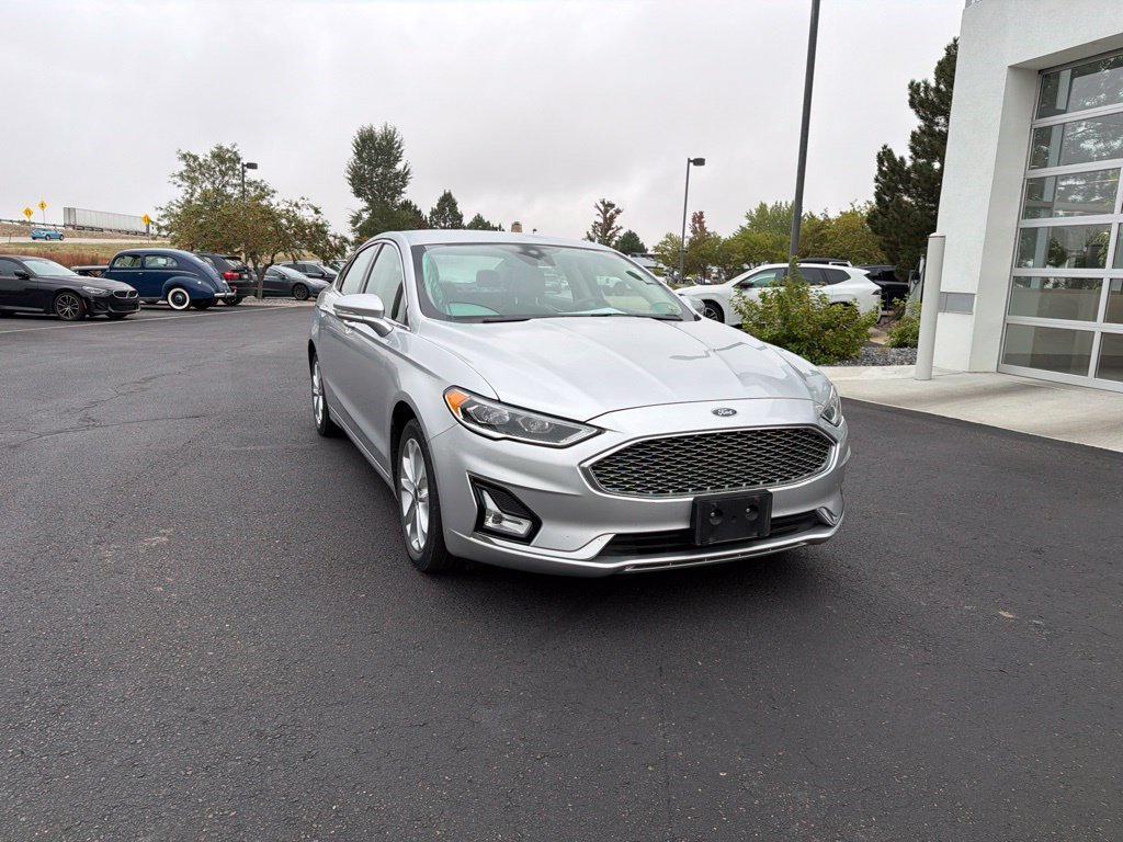 Used 2019 Ford Fusion Energi Titanium FWD image 7