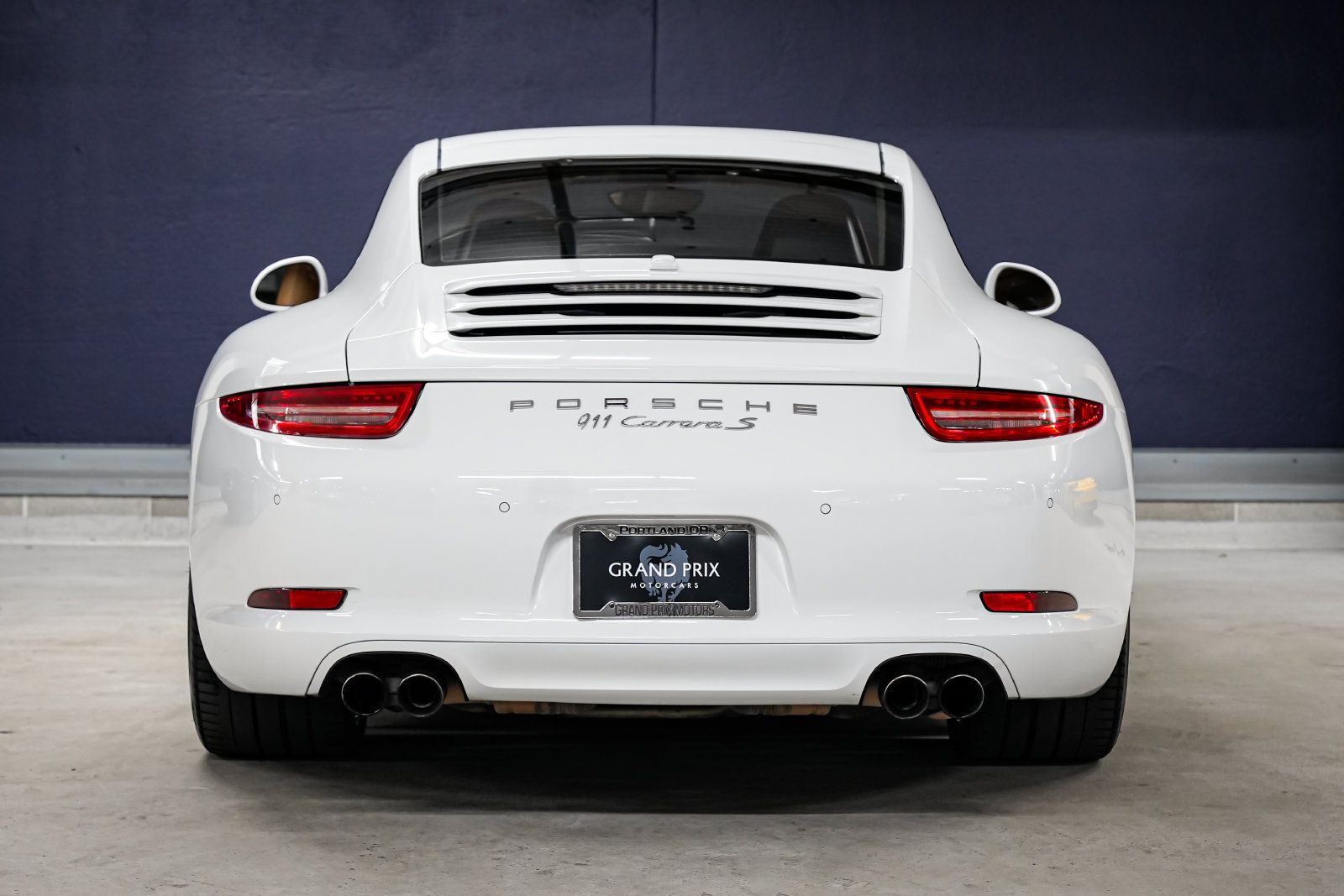Used 2013 Porsche 911 Carrera S RWD image 4