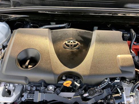 Certified 2025 Toyota Camry SE w/ Convenience Package FWD image 32