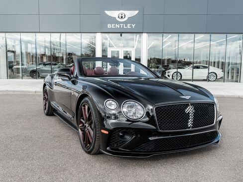 Used 2020 Bentley Continental GT image 17
