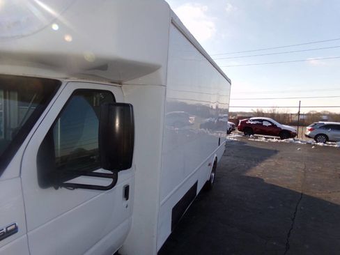 Used 2019 Ford E-450 and Econoline 450 Super Duty w/ Shuttle Bus Prep Package image 50