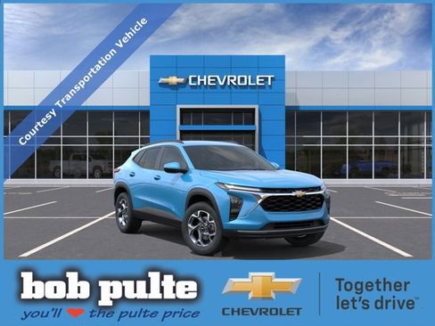 New 2026 Chevrolet Trax LT w/ Driver Confidence Package FWD image 1