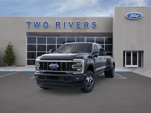 New 2026 Ford F350 Platinum w/ FX4 Off-Road Package AWD/4WD image 2