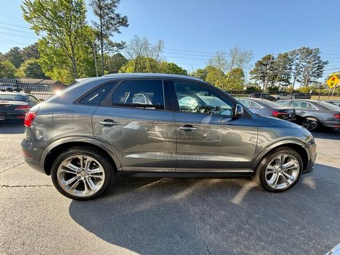 Used 2018 Audi Q3 2.0T Premium w/ Convenience Package FWD image 3